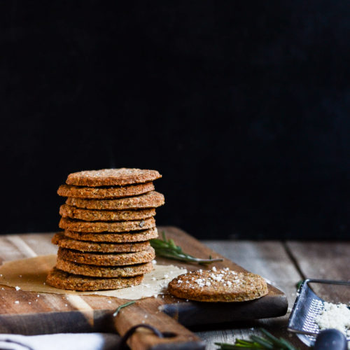 Kiks med rosmarin og parmesan