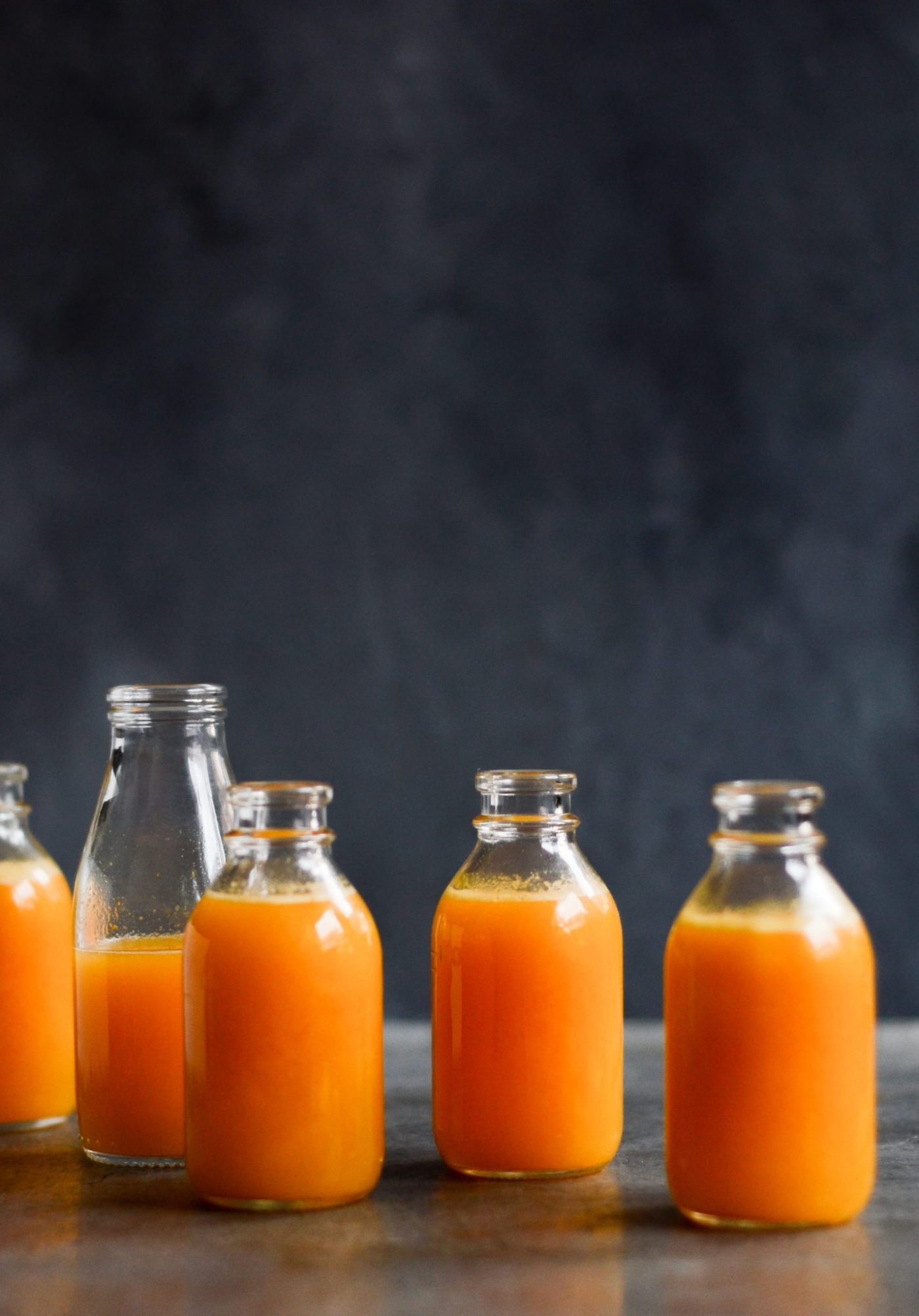 appelsinjuice-med-graeskar-