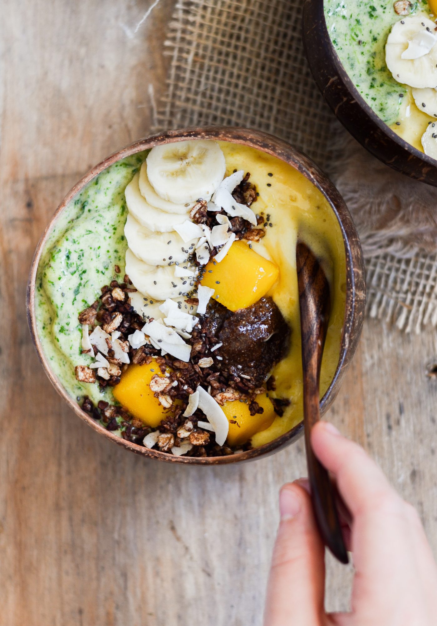 mango-smoothie-bowl-opskrift-