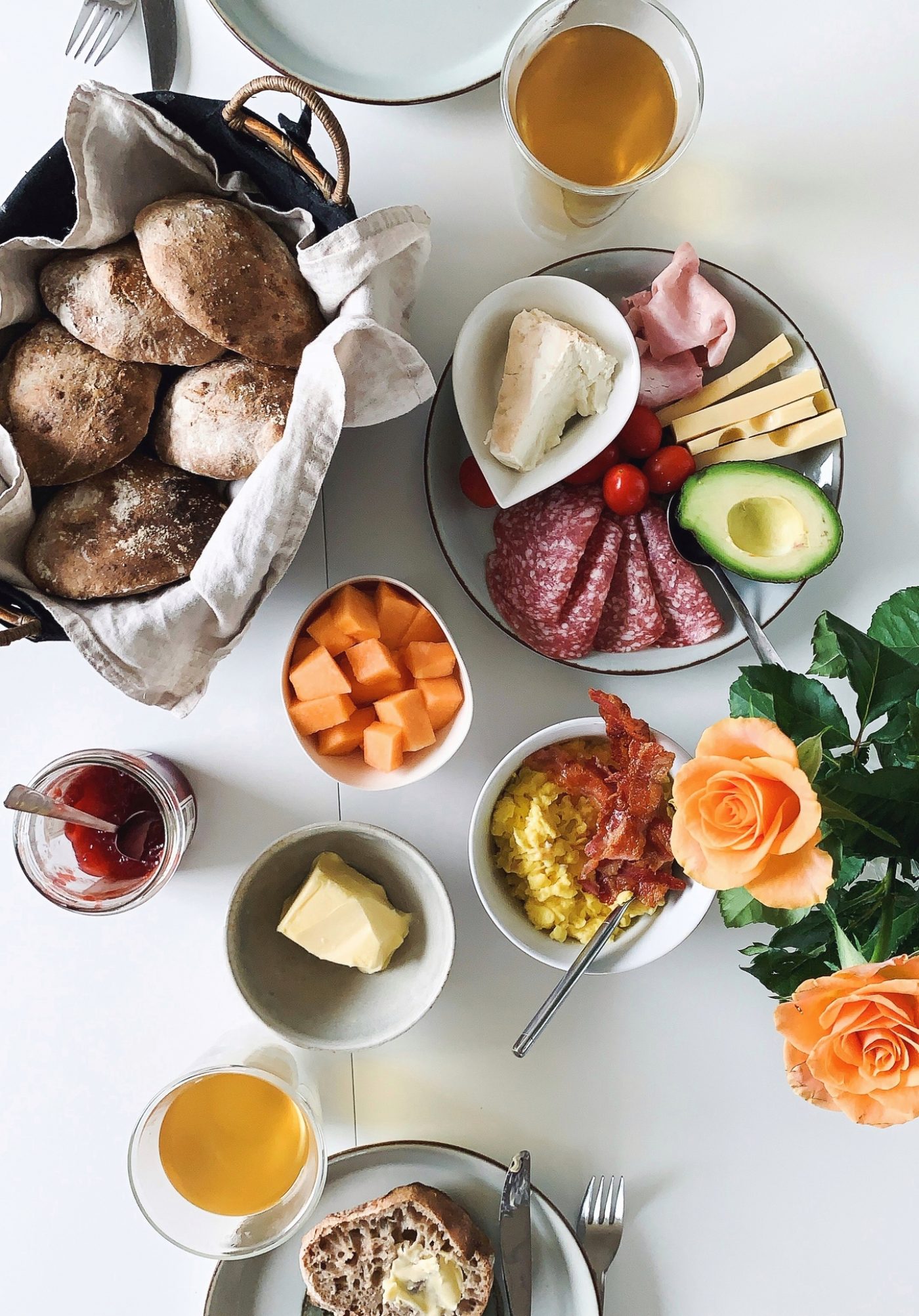 sondag-morgen-foljeton-brunch